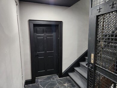 18 Walnut St unit 1L, Worcester, MA 01608 - photo 2