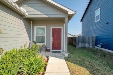 14120 Lyndora Ln, Pflugerville, TX 78660 - photo 4