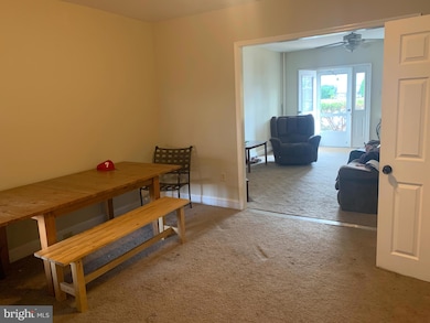 1415 Astor St, Norristown, PA 19401 - photo 2