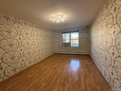 Park City 3&4 Apartments unit 11G, Rego Park, NY 11374 - photo 3