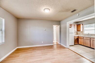 7262 Ridgeway Rd N, Jacksonville, FL 32244 - photo 6