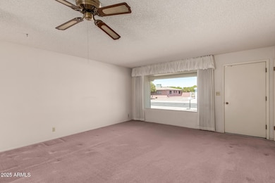 09 - Ellis 6027