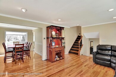 07-Living Room