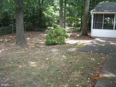 12910 Victoria Heights Dr, Bowie, MD 20715 - photo 2