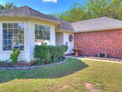 224 E 148th St S, Glenpool, OK 74033 - photo 3