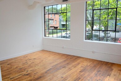 320 Lafayette St unit 2, Pawtucket, RI 02860 - photo 5