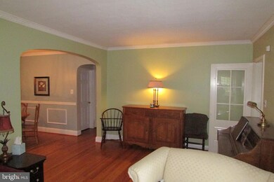 2305 Old Frederick Rd, Catonsville, MD 21228 - photo 5
