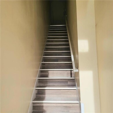 1323 W Turner St unit 2, Allentown, PA 18102 - photo 2