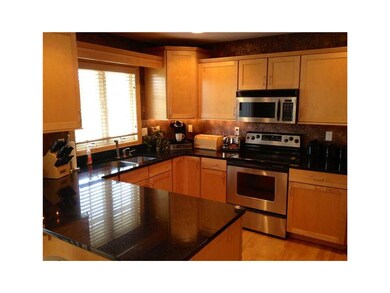 Kitchen. Granite, Stainless Steel & Sunny!