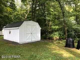 101 W Sarah St, Milford, PA 18337 - photo 7