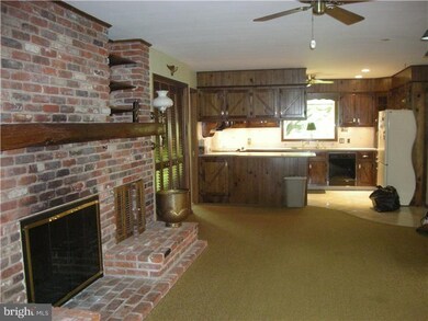 520 S 4th St, Perkasie, PA 18944 - photo 7