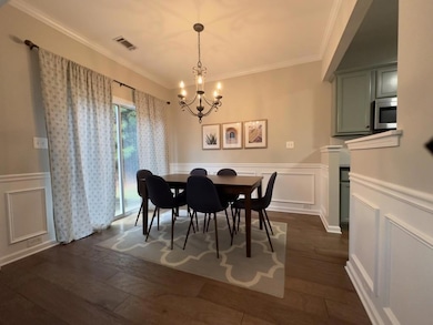 2692 Briaroak Dr