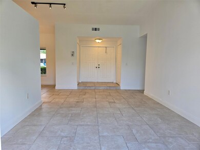 14720 Highland Springs Ct, Davie, FL 33325 - photo 3