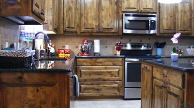 1604 Birch Ln, Kilgore, TX 75662 - photo 6