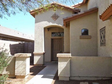 2 - Exterior