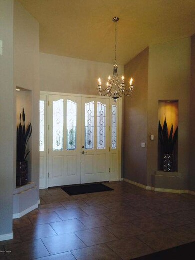Spacious front entry