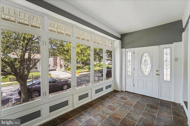 77 Ridley Ave, Sharon Hill, PA 19079 - photo 2