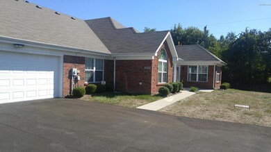 10712 Glenmary Springs Dr, Louisville, KY 40291 - photo 5