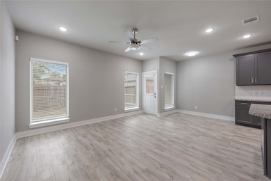 4410 Rosemont St unit A, Houston, TX 77051 - photo 5