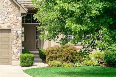 9951 Fountain Cir, Lenexa, KS 66220 - photo 2