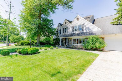 611 W Crystal Lake Ave, Haddonfield, NJ 08033 - photo 2