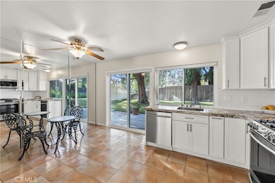 Contemporary kitchen