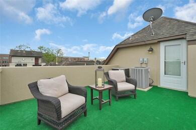 622 Rutland St unit E, Houston, TX 77007 - photo 4