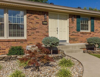 8502 Mar Vista Ct, Louisville, KY 40219 - photo 6