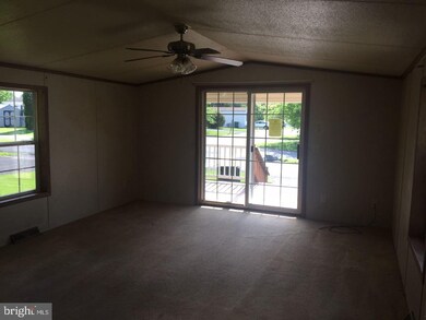 87 Paradise Ln, New Bloomfield, PA 17068 - photo 4