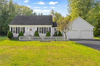 49 Taylor Ave, Waterloo, NY 13165 - photo 2