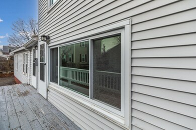 56 Cass St unit 2, Portsmouth, NH 03801 - photo 4