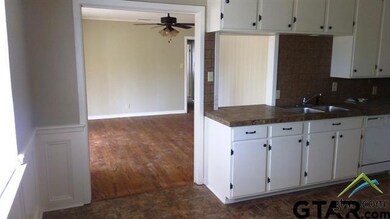 3320 Lynwood Dr, Tyler, TX 75701 - photo 6