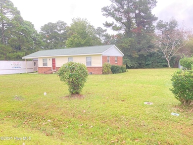 1418 Mockingbird Ln, New Bern, NC 28562 - photo 6