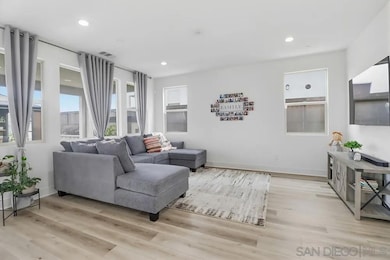 2083 Via Estancia, Chula Vista, CA 91913 - photo 3