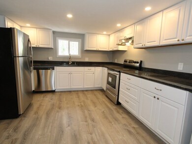 10 Sumner St, Spencer, MA 01562 - photo 5