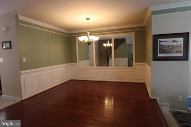 2545 James Monroe Cir, Herndon, VA 20171 - photo 5