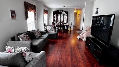 686 Biltmore Ave, Easton, PA 18040 - photo 3