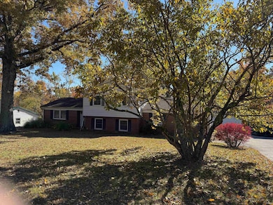 5621 W Gifford Rd, Bloomington, IN 47403 - photo 3