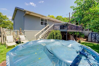 6-web-or-mls-1746-briarcliff-dr-ne