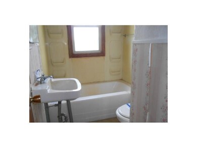 9047 N State Road 39, Thorntown, IN 46071 - photo 3