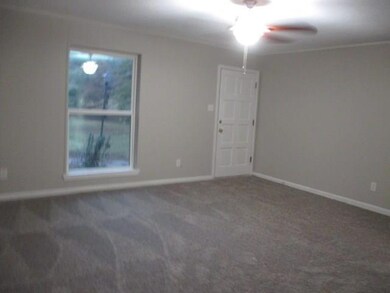 236 Oakwood Ln, Pineville, LA 71360 - photo 5