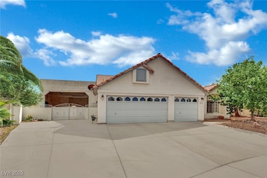 Mediterranean / spanish house featuring driveway,