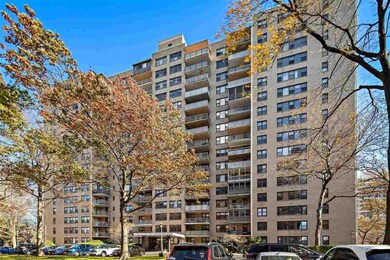 201 St Pauls Ave unit 4M, Jersey City, NJ 07306 - photo 7