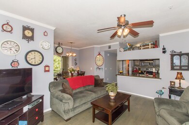 03 Family Room
