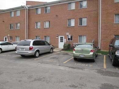 10217 Dearlove Rd, Glenview, IL 60025 - photo 2