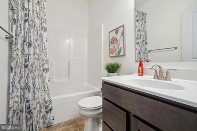 113 Flint Dr, Hanover, PA 17331 - photo 4