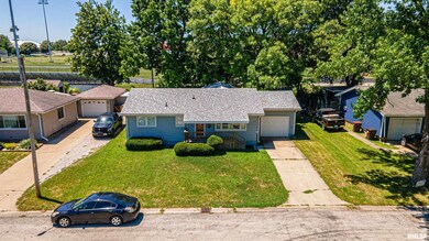 11 Tulip Dr, Lincoln, IL 62656 - photo 3