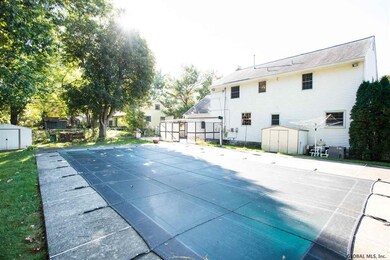 16 Friar Tuck Rd, Albany, NY 12203 - photo 4