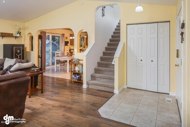 Living Room_DMD_3741-SMALL