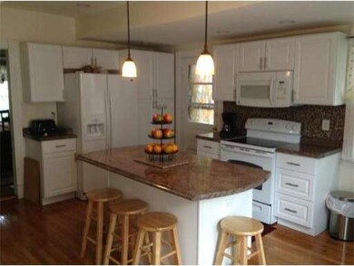 16 Wetherell St, Worcester, MA 01602 - photo 7